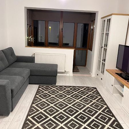 Apartament English Home 2 Camere Brassó Kültér fotó